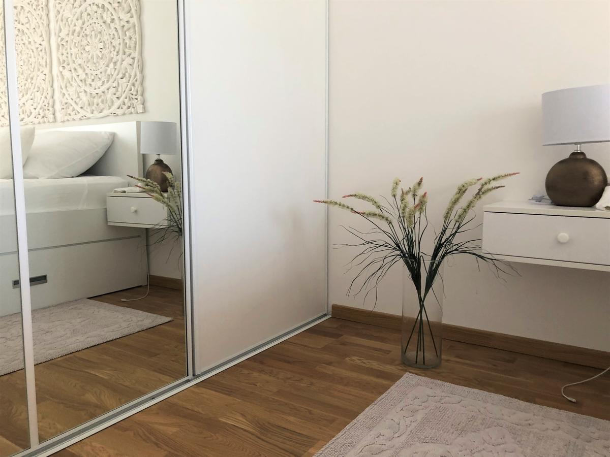 Beachfront Fontana 20 부드바 외부 사진