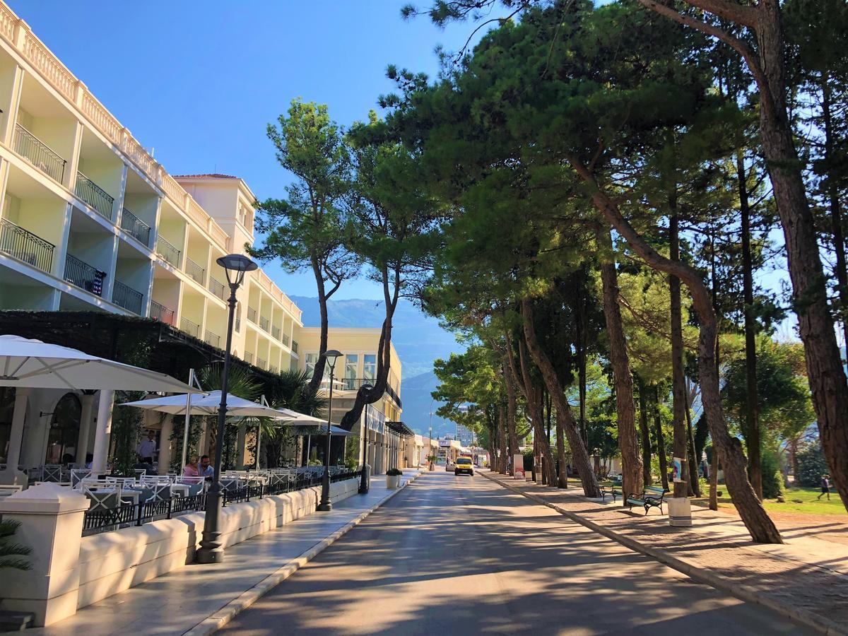 Beachfront Fontana 20 부드바 외부 사진