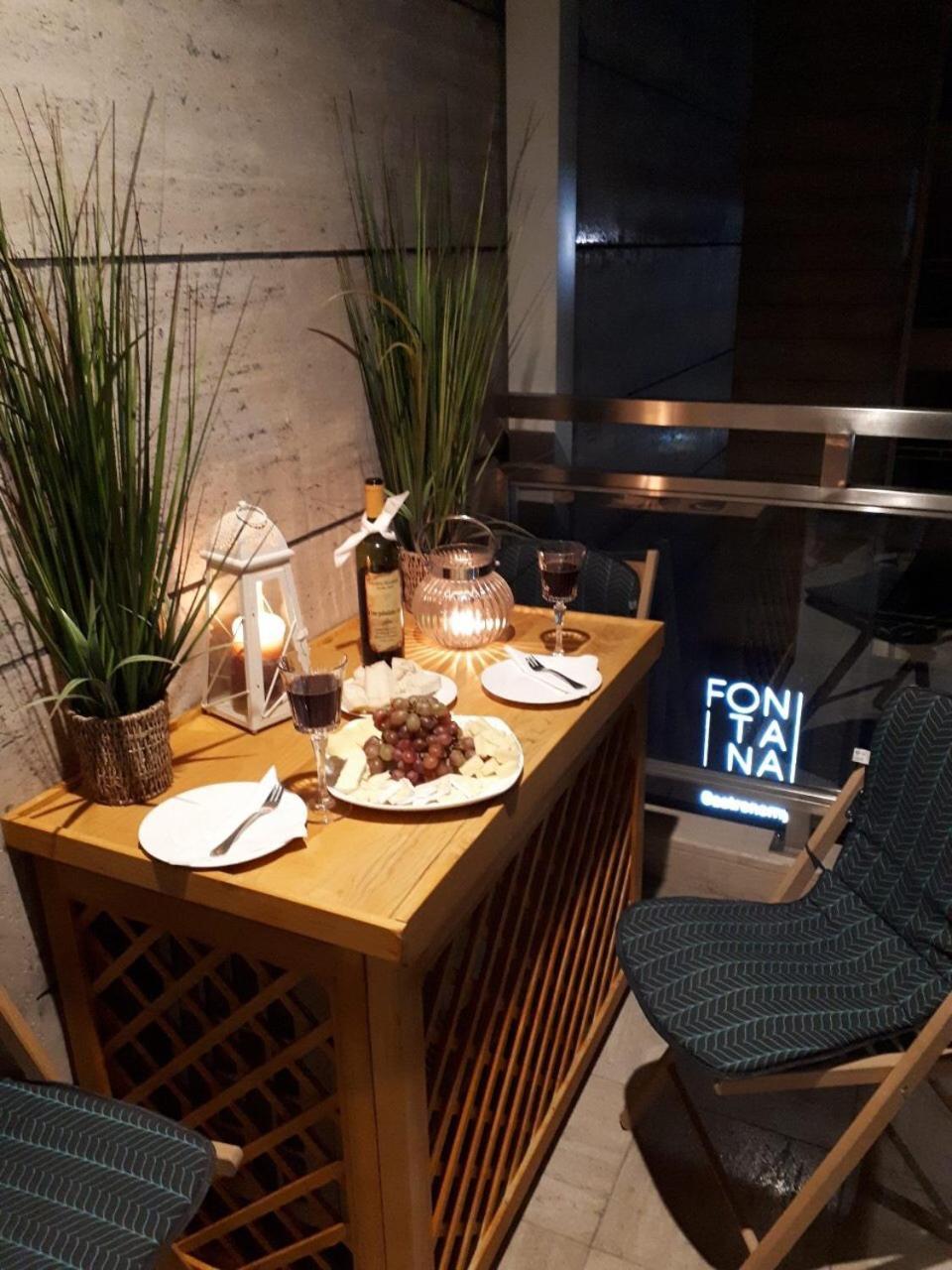 Beachfront Fontana 20 부드바 외부 사진